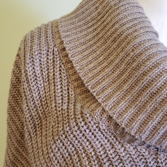 NY & Co. Oversized Slouchy Sweater - Picture 4 of 4